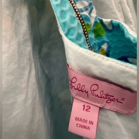 Lily Pulitzer women’s dress size 12 . Fun t back lily dress EUC . - Picture 3 of 4